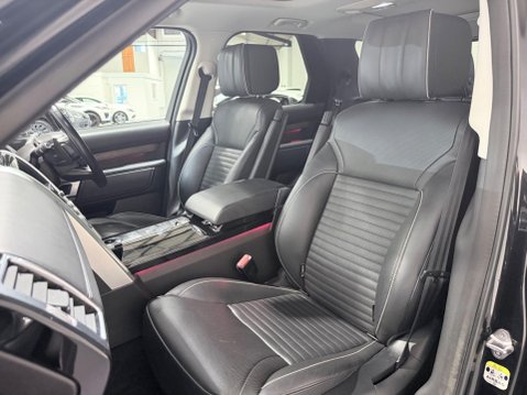 Land Rover Discovery 3.0 TD V6 HSE Luxury Auto 4WD Euro 6 (s/s) 5dr 11
