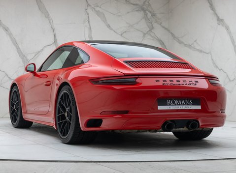 Porsche 911 Carrera 4 GTS (991.2) 10