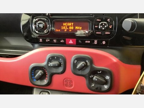 Fiat Panda 0.9 TwinAir Lounge Dualogic Euro 6 (s/s) 5dr 7