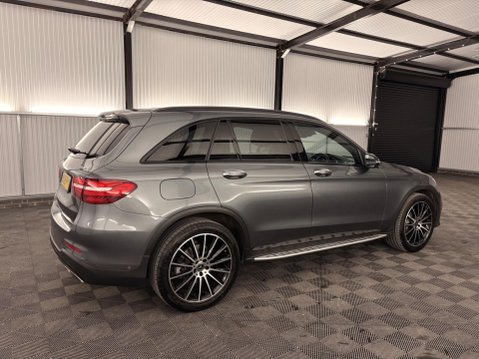 Mercedes-Benz GLC 2.0 GLC250 AMG Line (Premium Plus) G-Tronic 4MATIC Euro 6 (s/s) 5dr 59