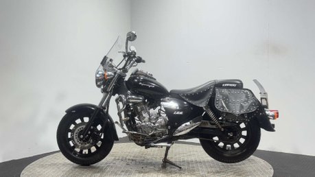 Keeway Superlight 125 2019 10K PROJECT BIKE SPARES OR REPAIR 125CC CRUISER LEARNER BIKE 4