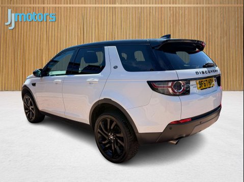 Land Rover Discovery Sport 2.0 TD4 HSE Black SUV 5dr Diesel Auto 4WD Euro 6 (s/s) (180 ps) 8