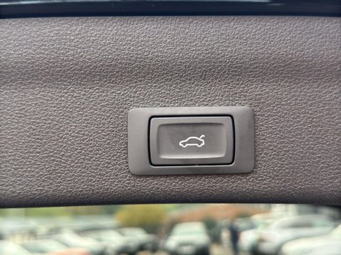 Audi A6 AVANT TDI QUATTRO S LINE BLACK EDITION MHEV 27