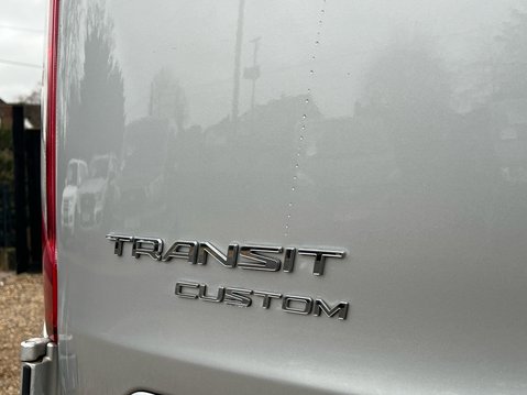 Ford Transit Custom 300 LIMITED P/V ECOBLUE 21