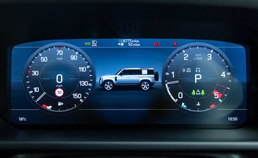 Land Rover Defender 110 D250 First Edition 18