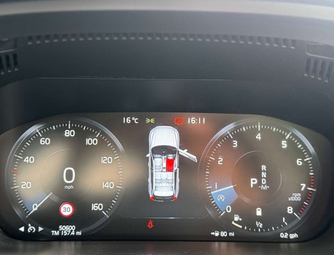Volvo XC60 2.0 XC60 R-Design B5 MHEV Auto 5dr 15