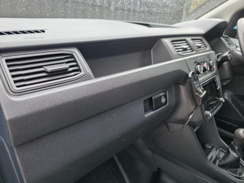 Volkswagen Caddy Maxi 2.0 TDI C20 BlueMotion Tech Startline LWB Euro 6 (s/s) 6dr 17