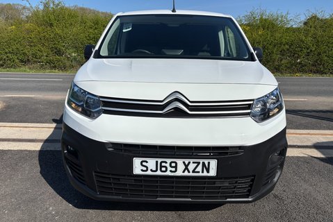 Citroen Berlingo 950 Enterprise XL 102 ps BlueHdi Panel Van 13