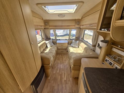 Coachman Pastiche 470 9