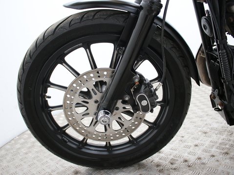 Harley-Davidson XL883 N IRON XL 883 N IRON 14 25