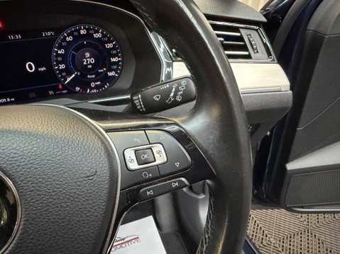 Volkswagen Passat 2.0 TDI BlueMotion Tech GT Euro 6 (s/s) 5dr 71