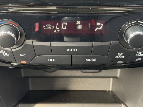 Suzuki Vitara 1.4 Boosterjet 48V Hybrid SZ5 5dr 29