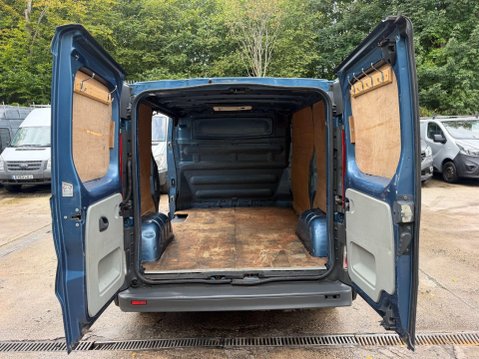 Vauxhall Vivaro 2.0 2700 CDTi Panel Van 4dr Diesel Manual FWD L1 (198 g/km, 89 bhp) 11