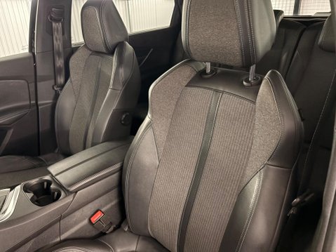 Peugeot 5008 1.5 BlueHDi Allure Euro 6 (s/s) 5dr 9