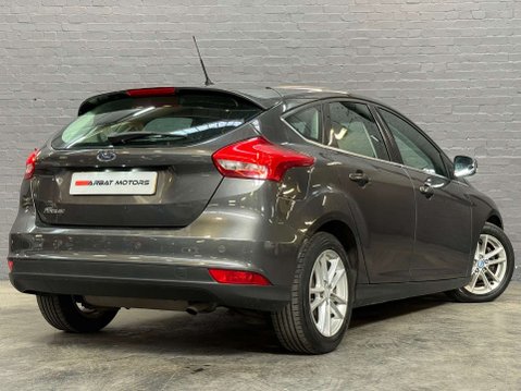 Ford Focus 1.6 Focus Zetec Auto 5dr 10