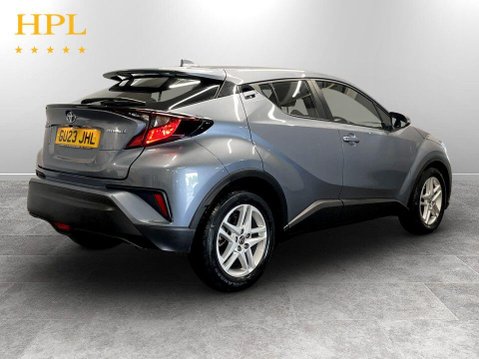 Toyota C-HR 1.8 VVT-h GPF Icon SUV 5dr Petrol Hybrid CVT Euro 6 (s/s) (122 ps) 7