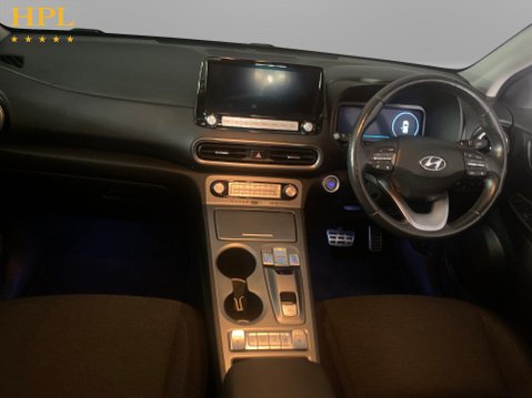 Hyundai KONA 64kWh Premium SUV 5dr Electric Auto (10.5kW Charger) (204 ps) Cruise Contr 18