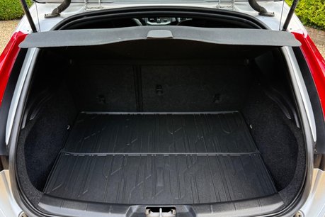 Volvo V40 T3 R-DESIGN EDITION 43