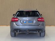 Mercedes-Benz GLA 1.6 GLA 180 Urban Edition Auto 5dr 18