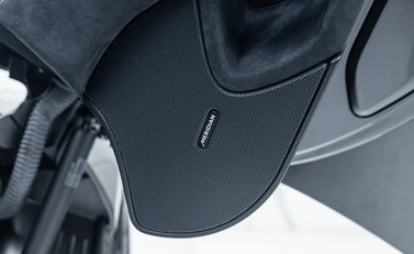 McLaren 675LT Spider MSO Carbon Series 38