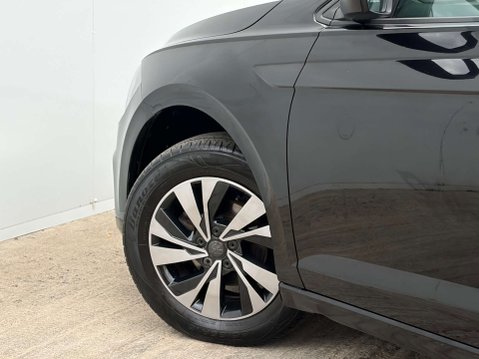 Volkswagen Polo 1.0 Polo SE TSi Semi-Auto 5dr 29