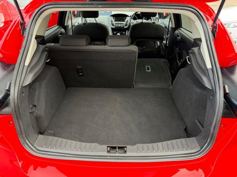 Ford Focus 1.0T EcoBoost Zetec Edition Euro 6 (s/s) 5dr 18