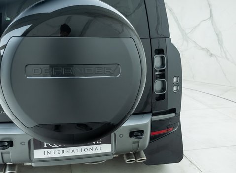 Land Rover Defender 90 V8 Carpathian Edition 27