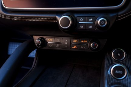 Ferrari GTC4 Lusso T V8 21