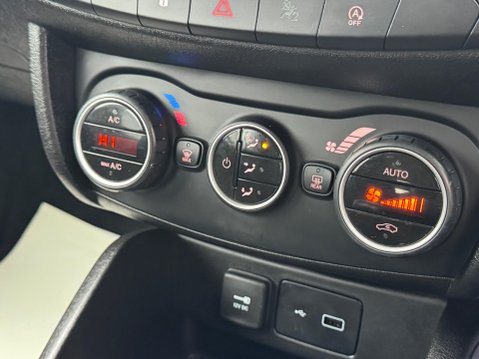 Fiat Tipo 1.6 MultiJetII Lounge Euro 6 (s/s) 5dr 24