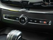 Volvo XC60 2.0 XC60 R-Design Pro T8 Recharge AWD Auto 4WD 5dr 34