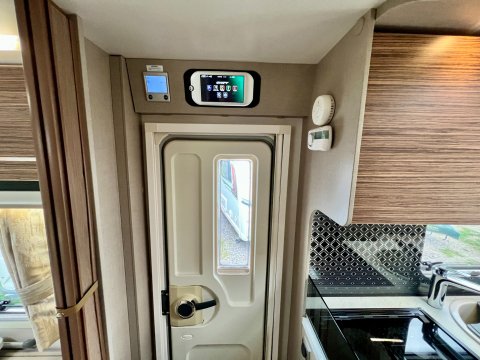 Swift Eccles 590 AL 21