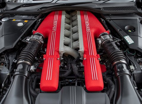 Ferrari F12 Berlinetta 27