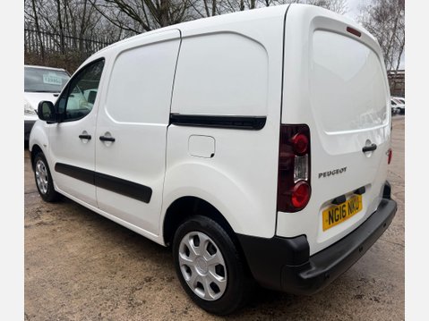 Peugeot Partner 1.6 BlueHDi 854 Professional Panel Van 5dr Diesel Manual L1 (112 g/km, 100 16