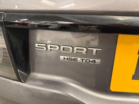 Land Rover Discovery Sport 2.0 TD4 HSE 4WD Euro 6 (s/s) 5dr 44