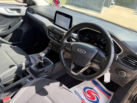 Ford Focus 1.5 Focus Zetec TDCi 5dr 64