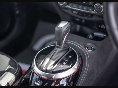 Nissan Juke 1.0 Juke Tekna+ DiG-T Semi-Auto 5dr 15