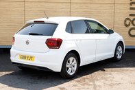 Volkswagen Polo SE 2