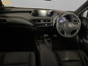 Lexus Ux 2.0 250h SUV 5dr Petrol Hybrid E-CVT Euro 6 (s/s) (184 ps) 18