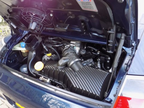 Porsche 911 CARRERA 4 81