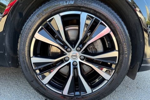 Volvo XC60 RECHARGE T8 ULTIMATE DARK AWD -PLUG IN HYBRID - VAT Q -PAN ROOF  67