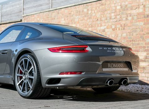 Porsche 911 (991.2) Carrera S 23