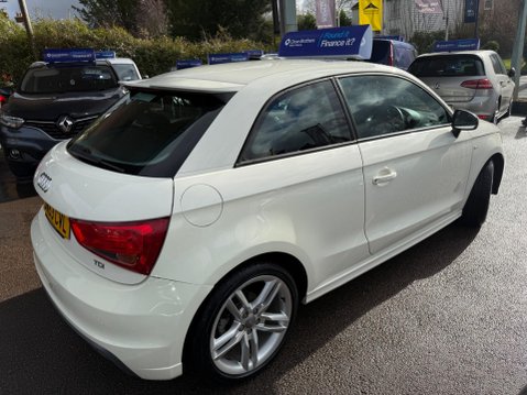 Audi A1 1.6 TDI S line Euro 5 (s/s) 3dr 14