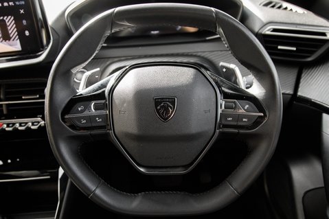 Peugeot 2008 PURETECH EAT8 S/S ALLURE 14
