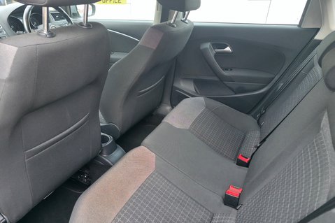 Volkswagen Polo 1.2 SE TSI AUTOMATIC.. 10 MAIN DEALER SERVICES.. £20 R/TAX..1OWNER  20