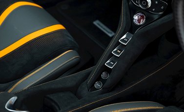McLaren 720S Performance 18