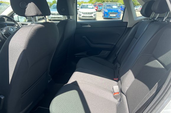 Volkswagen Polo SE TSI DSG AUTOMATIC 5 DOOR 31