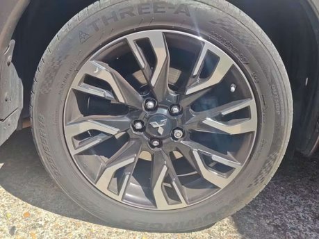 Mitsubishi Outlander 2.0h 12kWh GX4h SUV 5dr Petrol Plug-in Hybrid CVT 4WD Euro 6 (s/s) (200 ps) 10