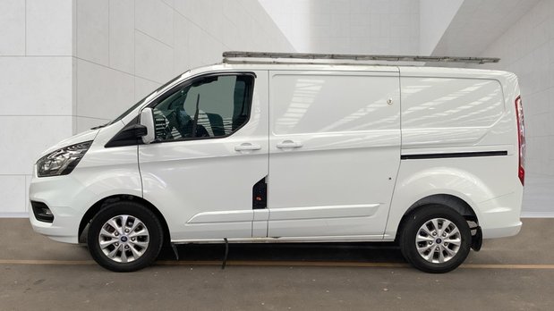 Ford Transit Custom SWB L1H1 Low Roof Professional 300 Alloys EURO 6 NO VAT 7