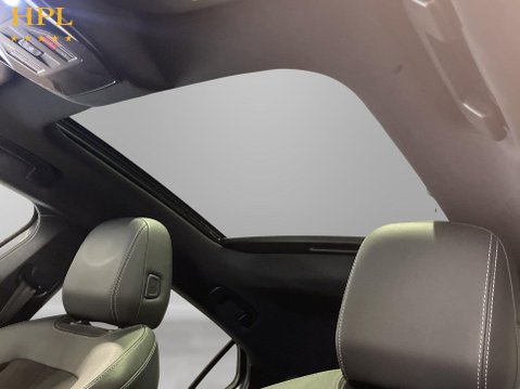 Vauxhall Astra Electric 54kWh Ultimate Hatchback 5dr Electric Auto (156 ps) Air Con - Alloys - DAB 36