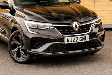 Renault Arkana RS LINE E-TECH 10
